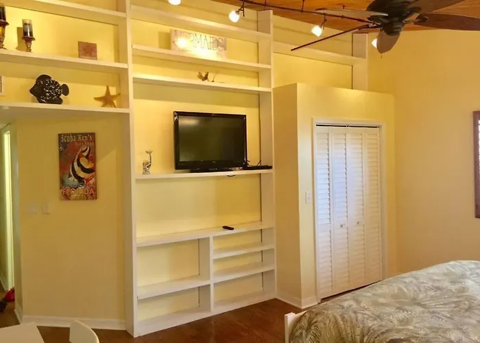Blue Haven - Waterfront, Heated Pool, Bay Apartment Clearwater Beach