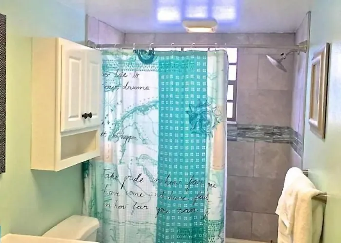 Blue Haven - Waterfront, Heated Pool, Bay * Clearwater Beach