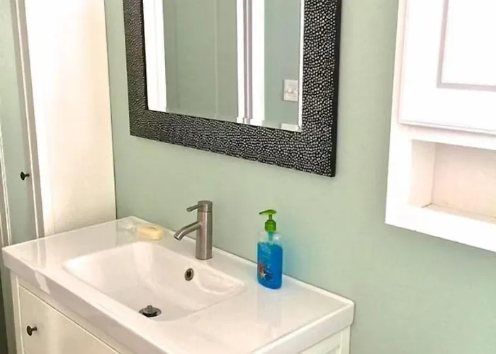 Apartment Blue Haven - Waterfront, Heated Pool, Bay *