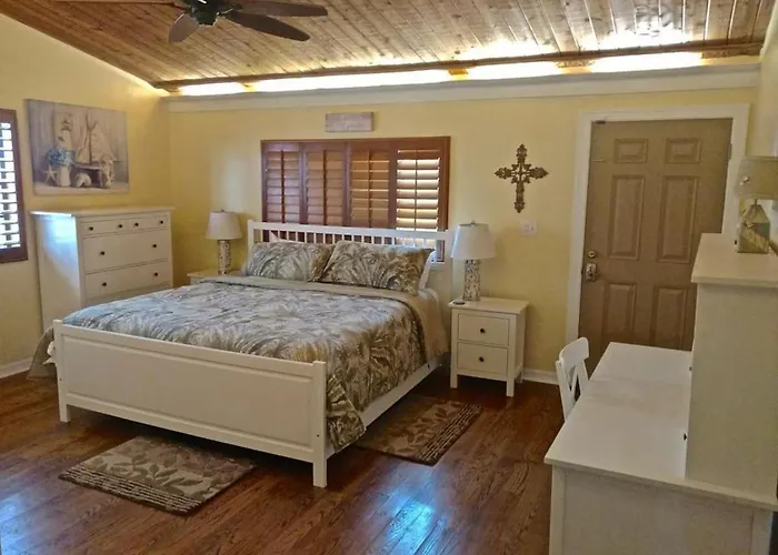 Apartment Blue Haven - Waterfront, Heated Pool, Bay Clearwater Beach